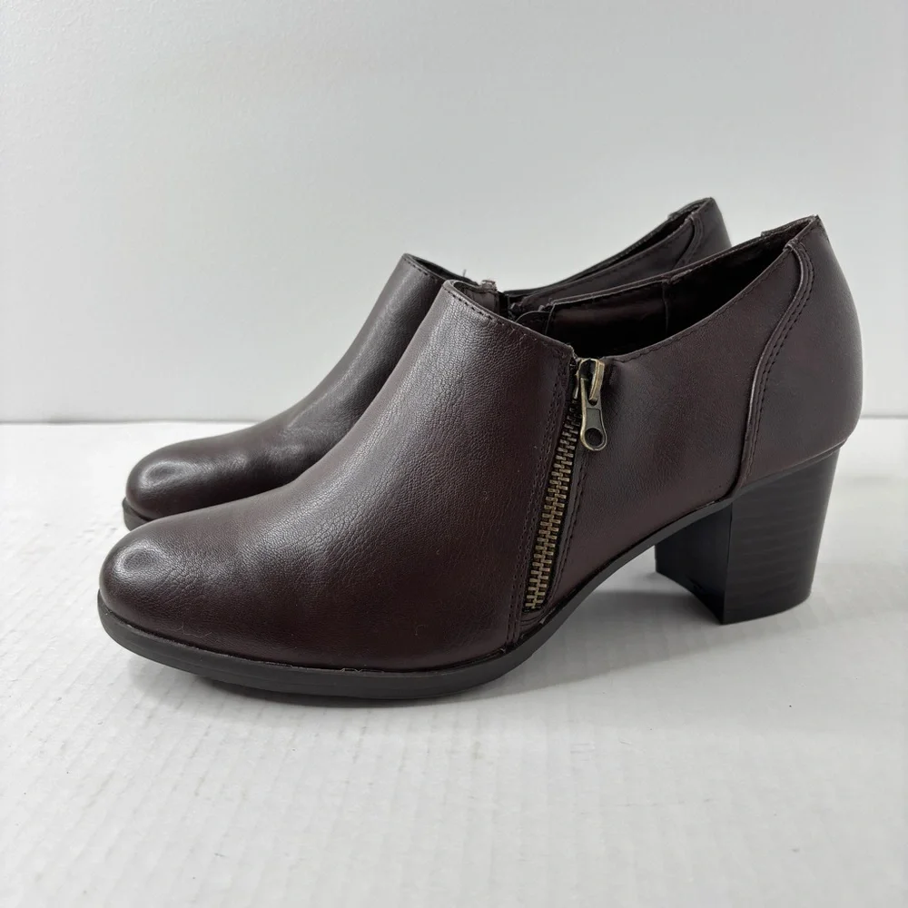 Wear Ever Brown Vegan Block Heel Ankle Boots Womens Size 8.5 Booties Shooties